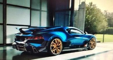 Photo of Bugatti Divo pravi šou tokom uspona