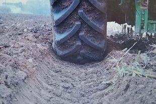 Photo of BKT Agrimak Fortis i Ridemak FL gume: na traktorima i prikolicama